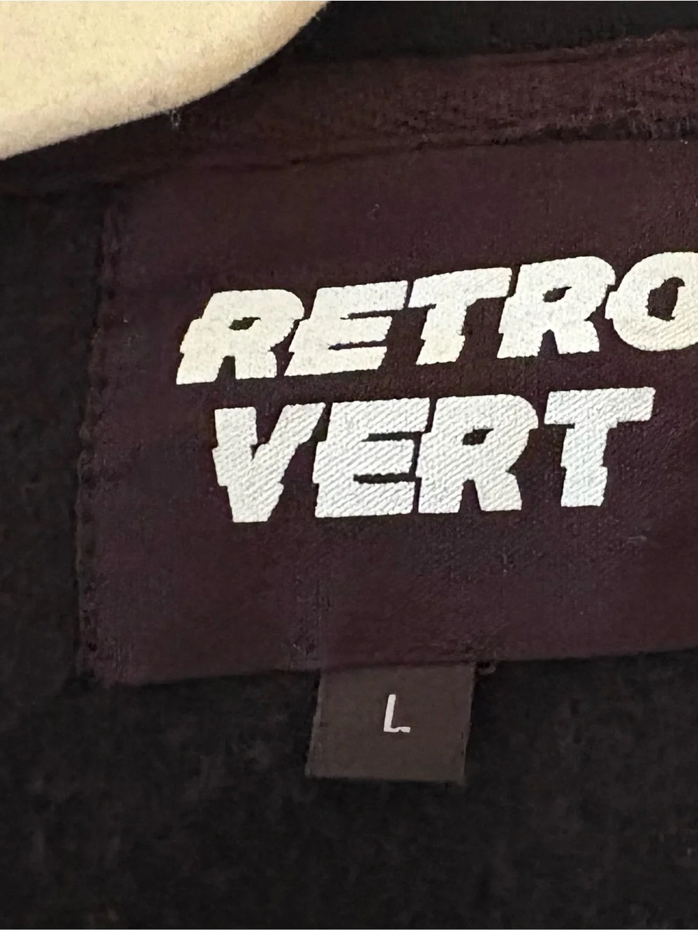 RETROVERT Smiley Hoodie. Black. Large.